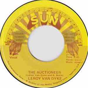 Leroy Van Dyke - Walk On By / The Auctioneer flac download