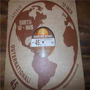 Sista Benji And The Signal One Band - In The House Of The Father flac download